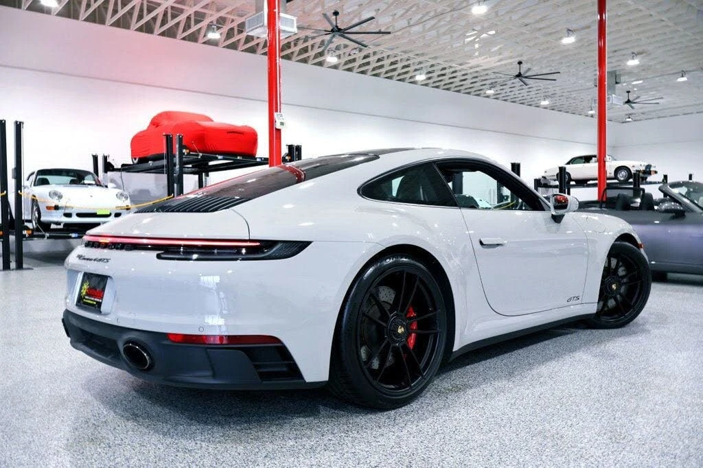 2022 Porsche 992 Carrera GTS - Image 12 of 31