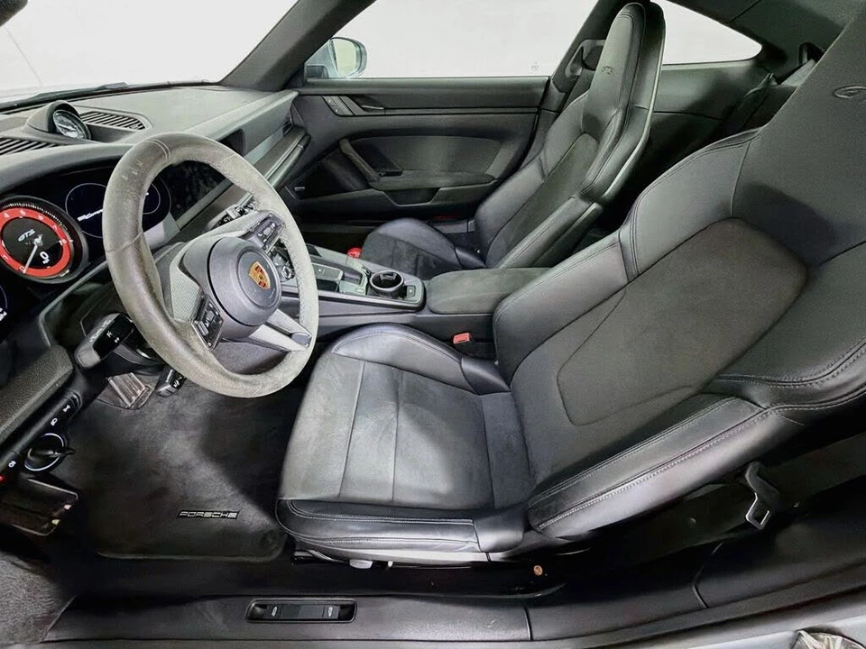 2022 Porsche 992 Carrera GTS - Image 5 of 6
