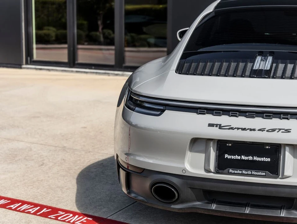 2022 Porsche 992 Carrera GTS - Image 13 of 31