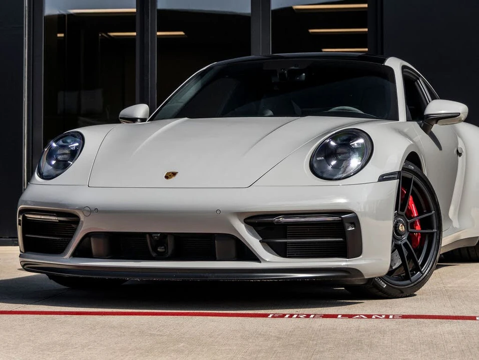 2022 Porsche 992 Carrera GTS - Image 7 of 31