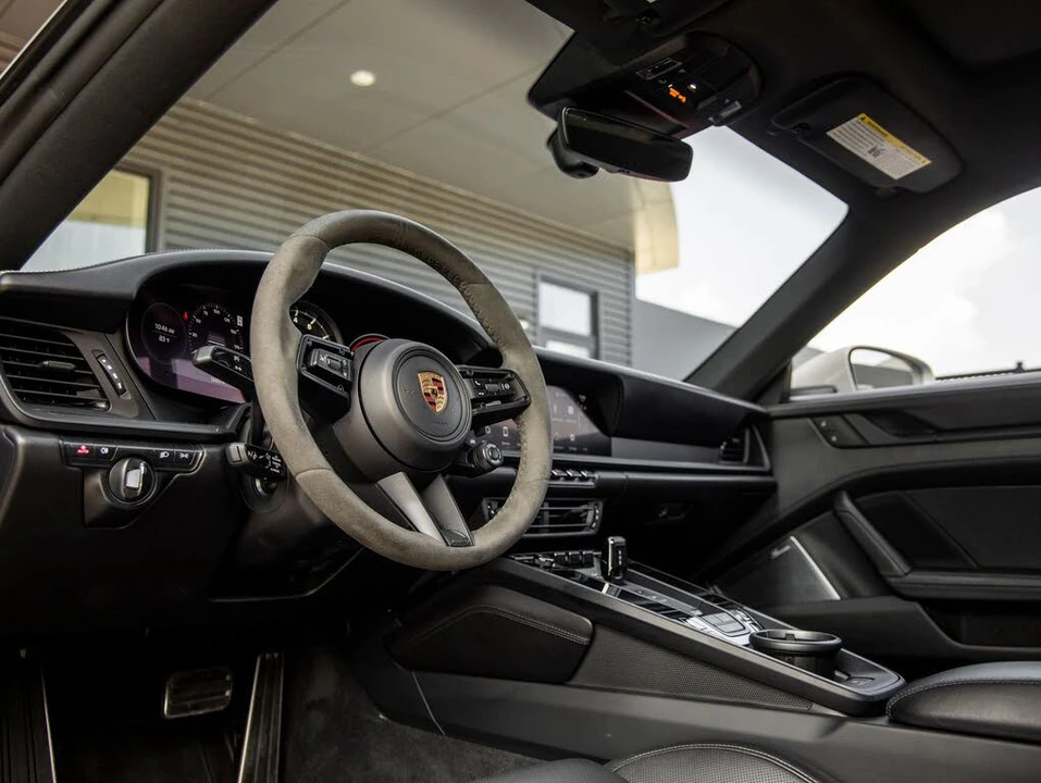 2022 Porsche 992 Carrera GTS - Image 4 of 31
