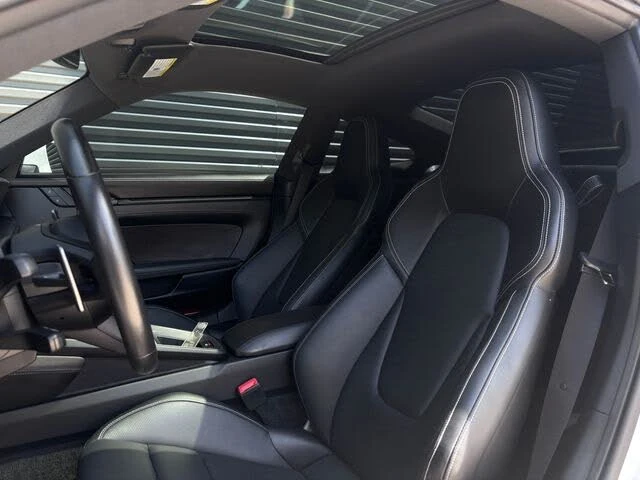 2022 Porsche 992 Carrera GTS - Image 5 of 6
