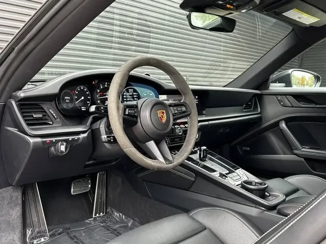 2022 Porsche 992 Carrera GTS - Image 4 of 7