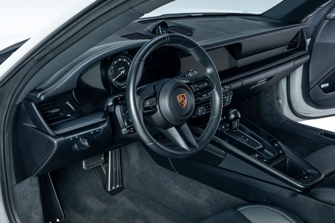 2022 Porsche 992 Carrera GTS - Image 7 of 31