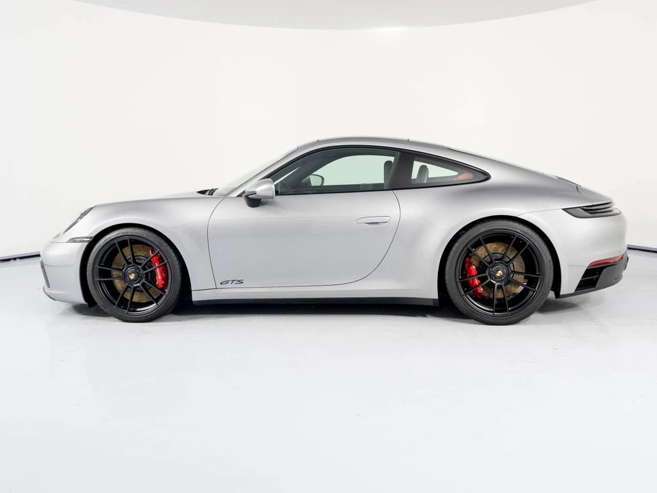 2022 Porsche 992 Carrera GTS - Image 2 of 5