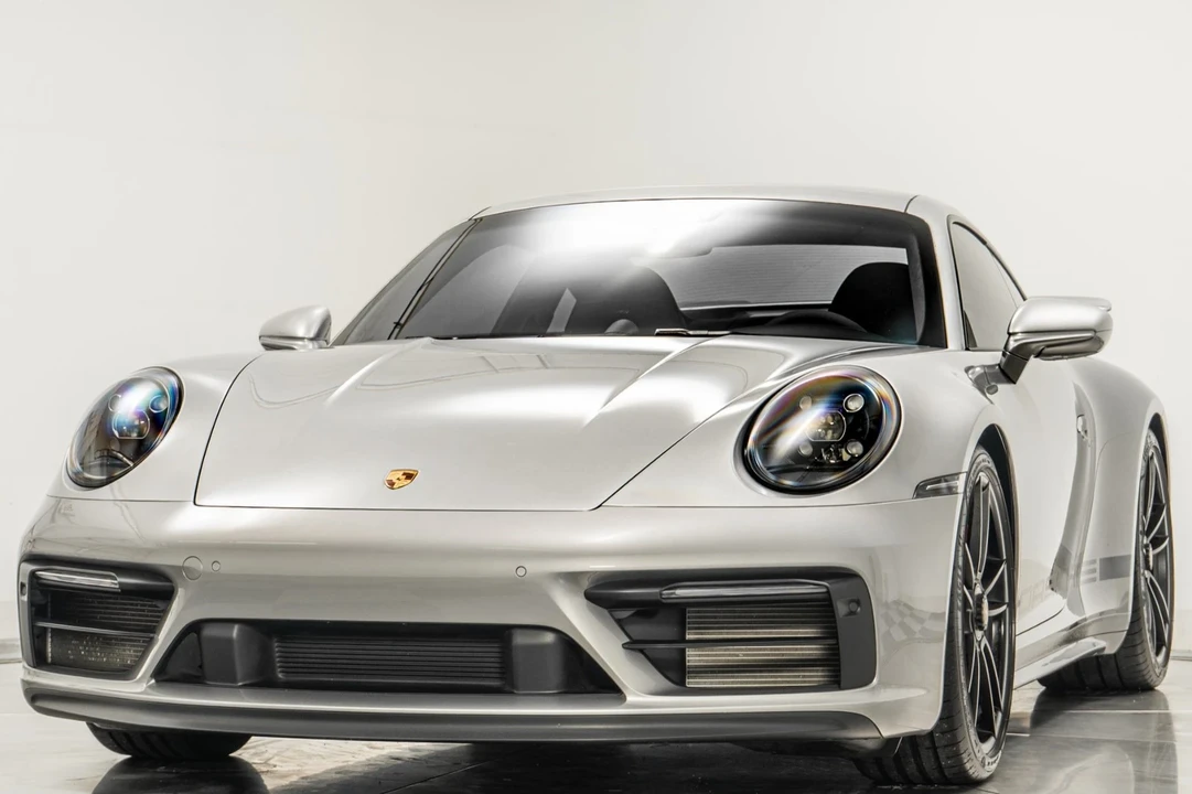2022 Porsche 992 Carrera GTS - Image 5 of 21