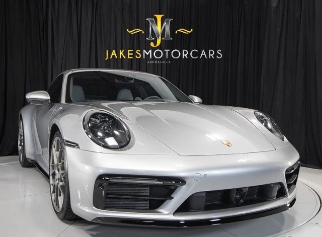 2022 Porsche 992 Carrera 4S - Image 16 of 21