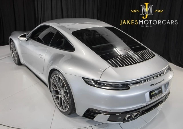 2022 Porsche 992 Carrera 4S - Image 7 of 21