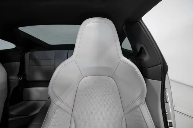 2022 Porsche 992 Carrera 4S - Image 4 of 21