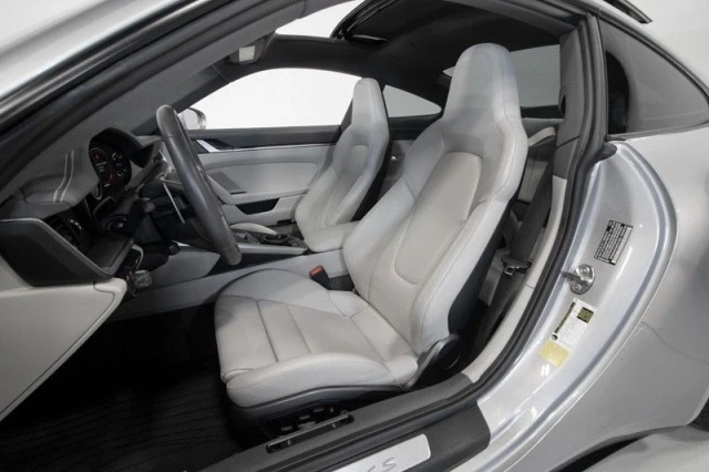 2022 Porsche 992 Carrera 4S - Image 3 of 21