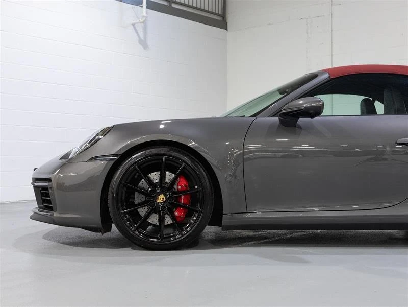 2022 Porsche 992 Carrera 4S - Image 6 of 19