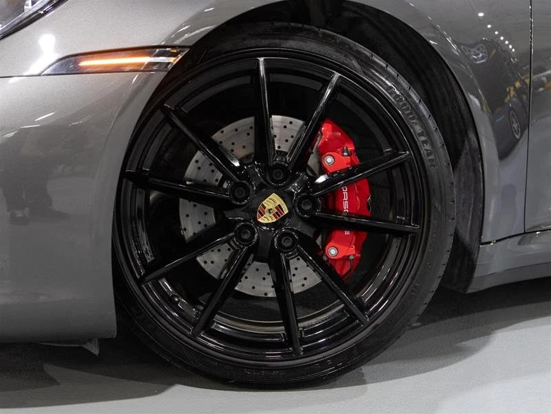 2022 Porsche 992 Carrera 4S - Image 10 of 19