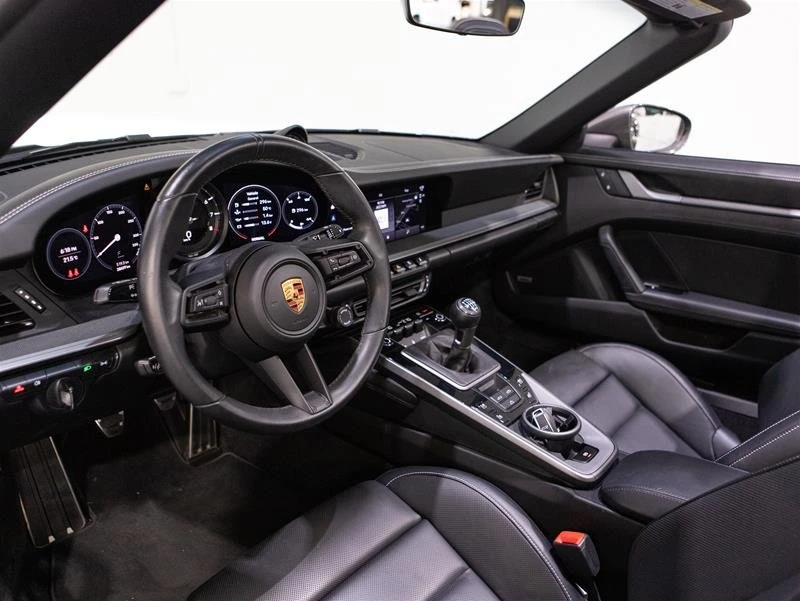 2022 Porsche 992 Carrera 4S - Image 11 of 19