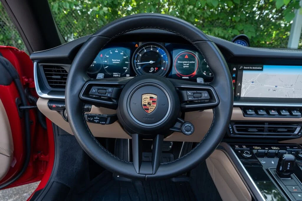 2022 Porsche 992 Carrera 4S - Image 26 of 31