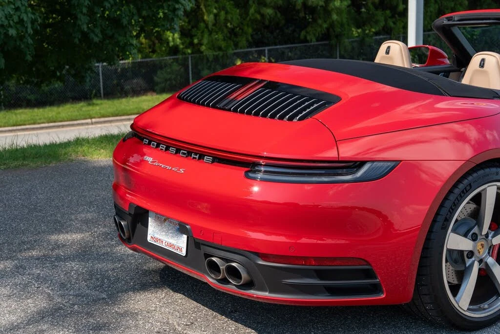 2022 Porsche 992 Carrera 4S - Image 14 of 31