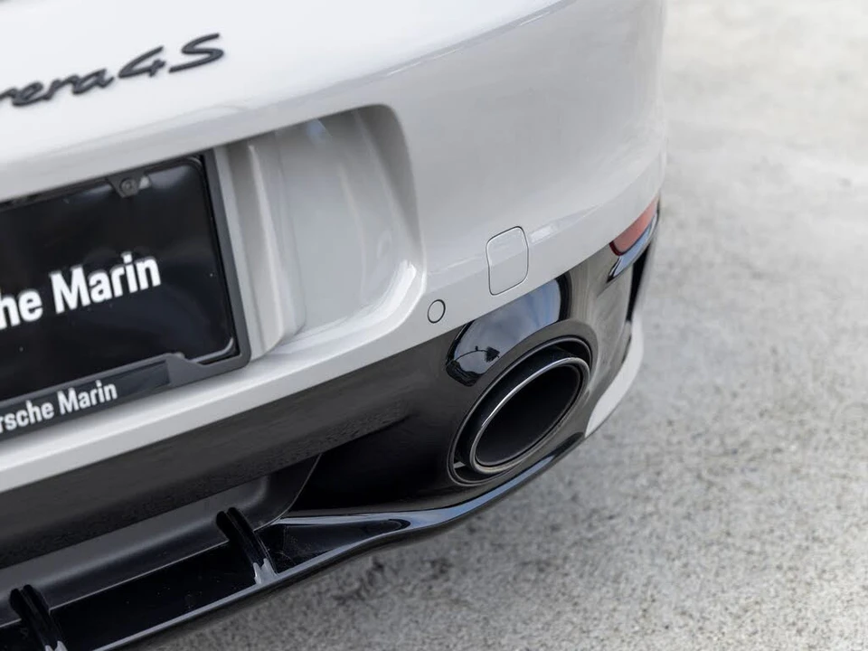 2022 Porsche 992 Carrera 4S - Image 22 of 31