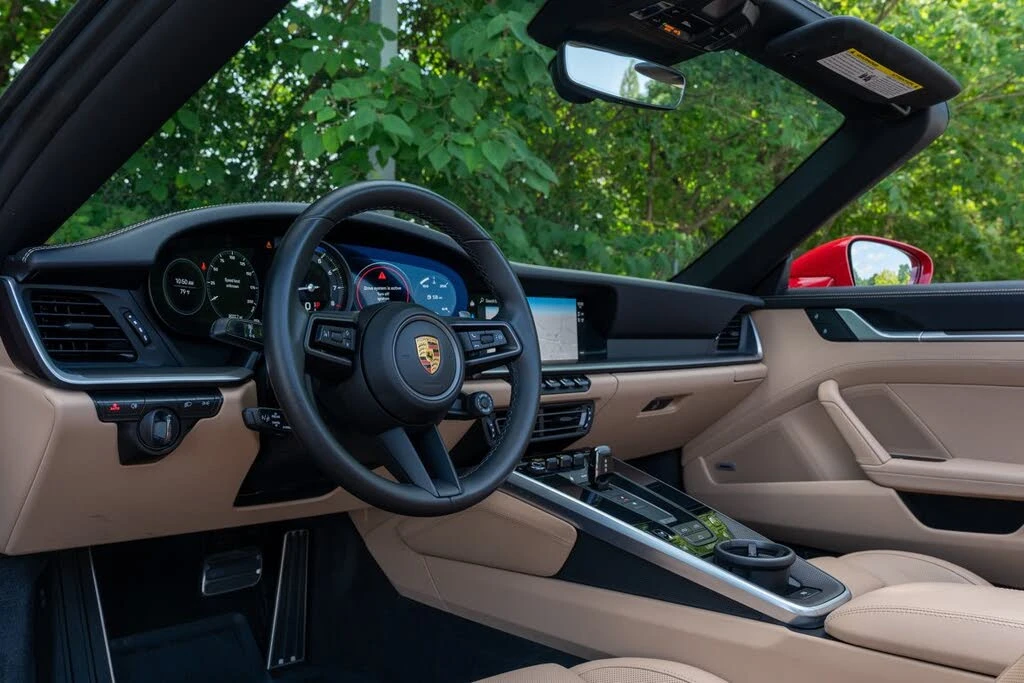 2022 Porsche 992 Carrera 4S - Image 4 of 31