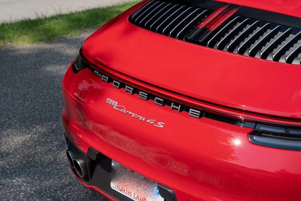 2022 Porsche 992 Carrera 4S - Image 16 of 31