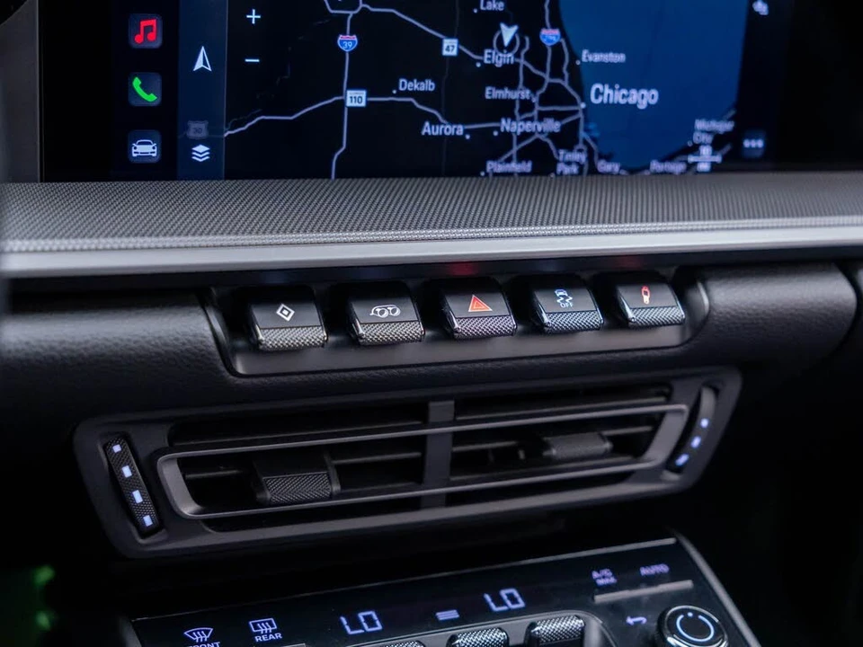 2022 Porsche 992 Carrera 4S - Image 26 of 31