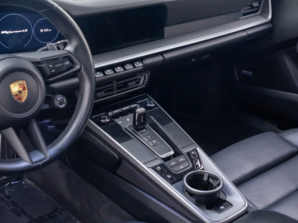 2022 Porsche 992 Carrera 4S - Image 13 of 31