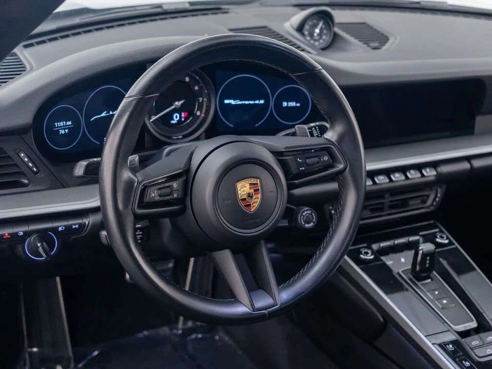 2022 Porsche 992 Carrera 4S - Image 12 of 31