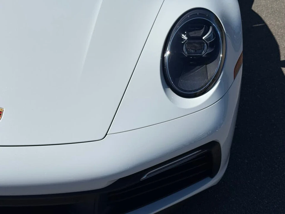 2022 Porsche 992 Carrera 4S - Image 11 of 31