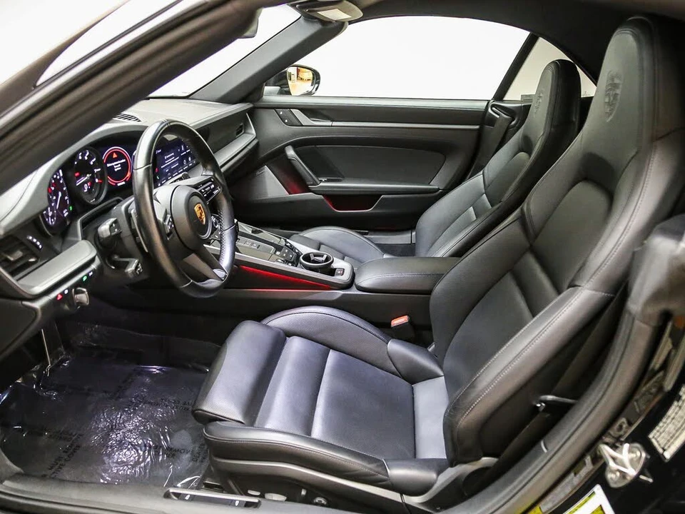 2022 Porsche 992 Carrera 4S - Image 23 of 31