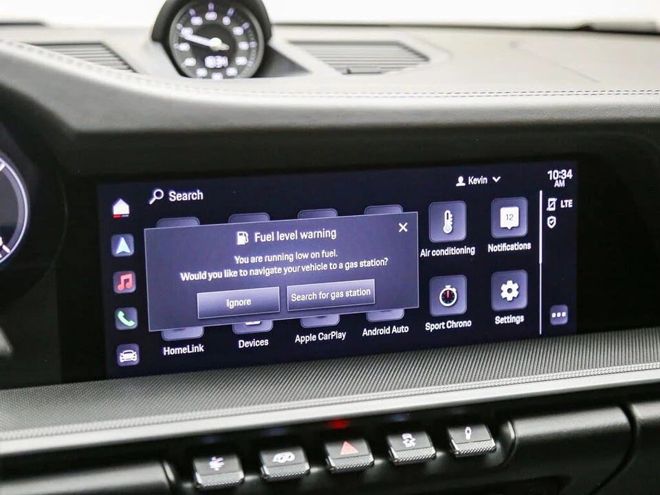 2022 Porsche 992 Carrera 4S - Image 19 of 31