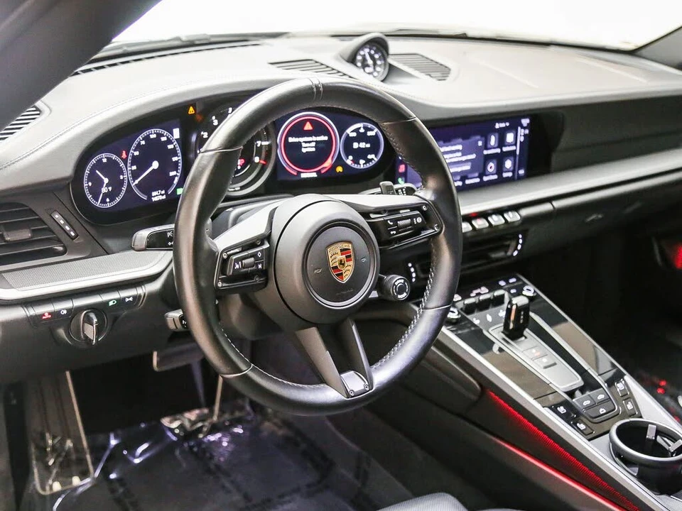 2022 Porsche 992 Carrera 4S - Image 21 of 31