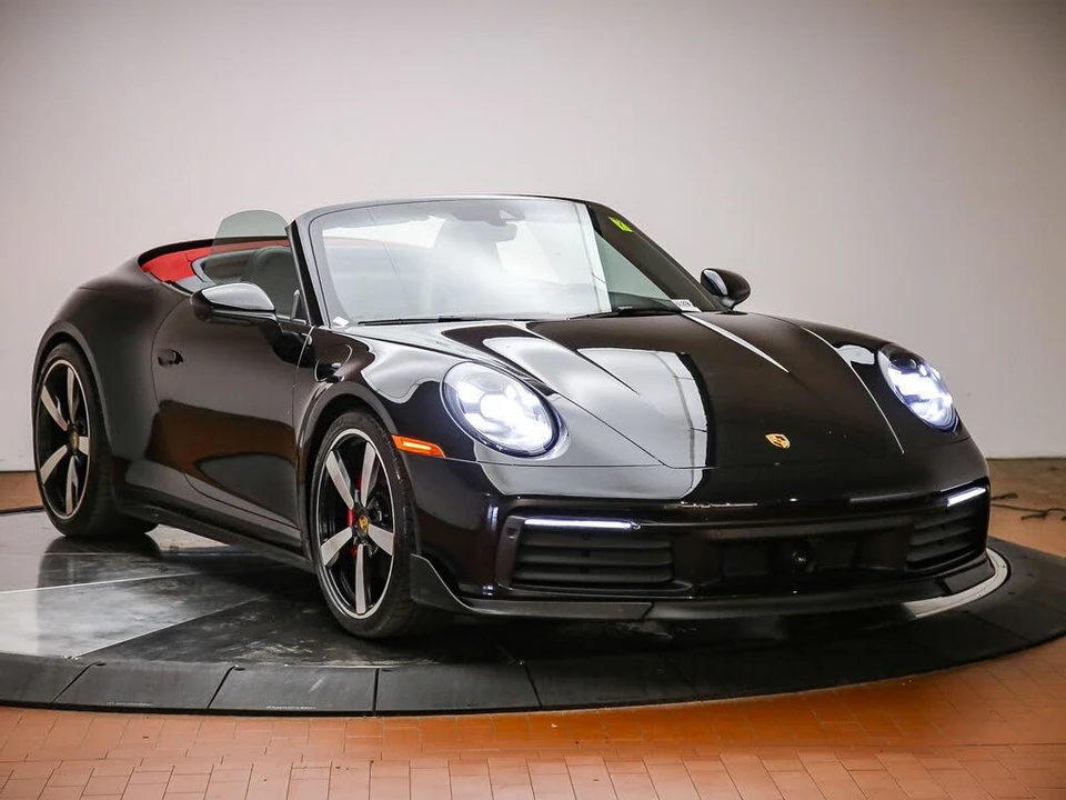 2022 Porsche 992 Carrera 4S - Image 10 of 31