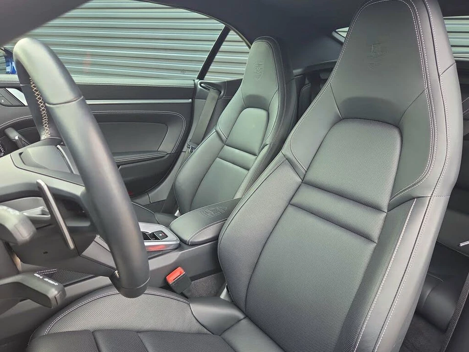 2022 Porsche 992 Carrera 4S - Image 5 of 31