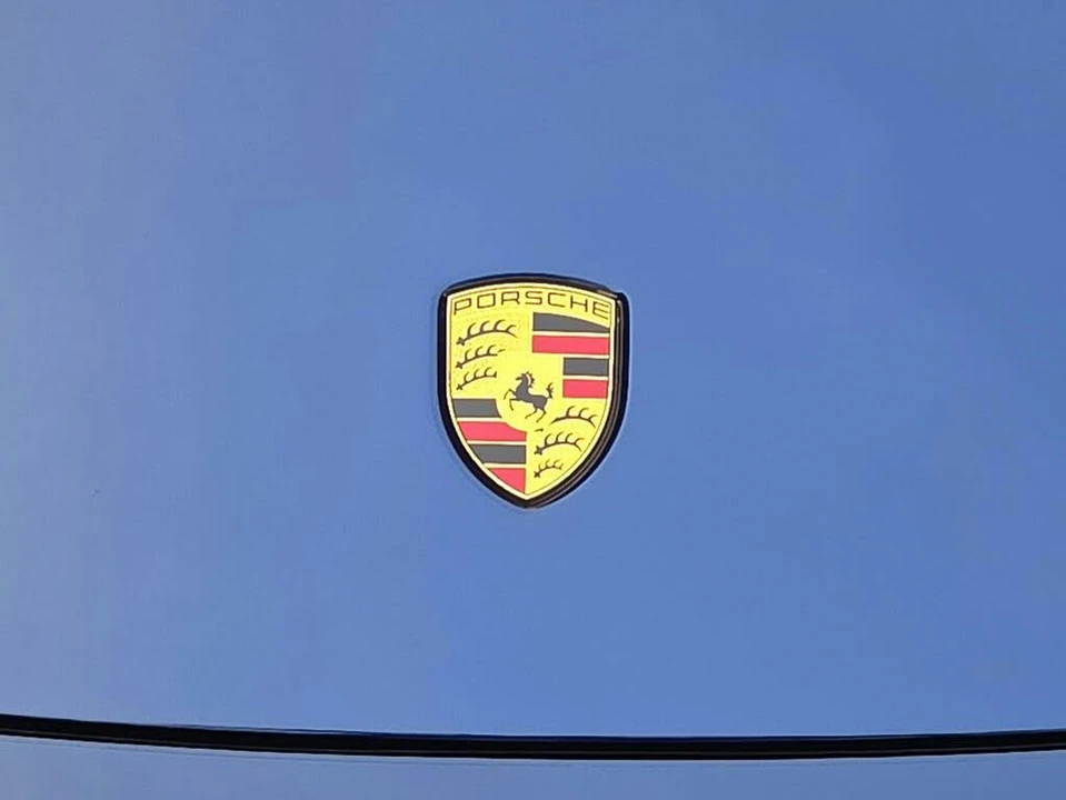 2022 Porsche 992 Carrera 4S - Image 26 of 31
