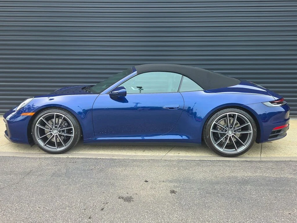2022 Porsche 992 Carrera 4S - Image 2 of 31