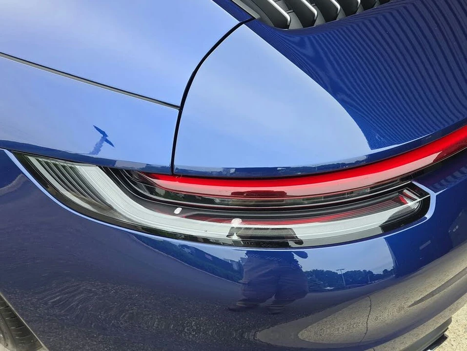 2022 Porsche 992 Carrera 4S - Image 25 of 31