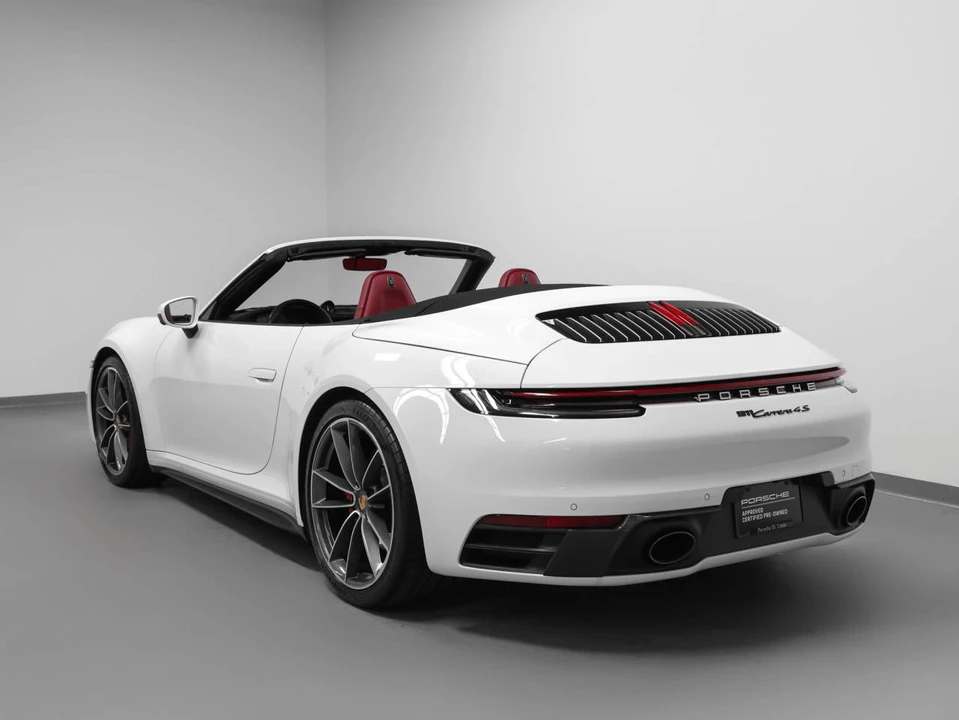 2022 Porsche 992 Carrera 4S - Image 3 of 5
