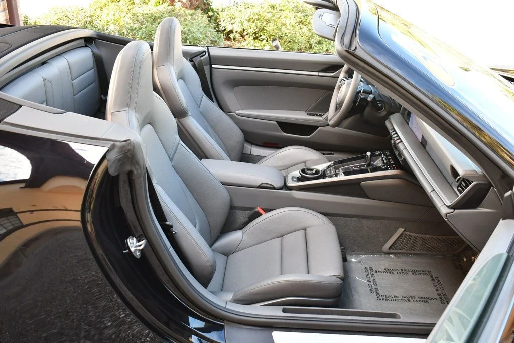2022 Porsche 992 Carrera 4S - Image 19 of 21
