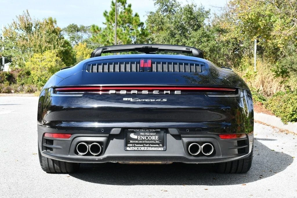 2022 Porsche 992 Carrera 4S - Image 5 of 12