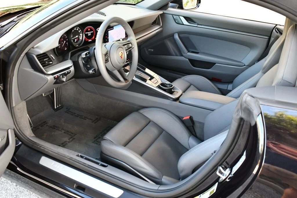 2022 Porsche 992 Carrera 4S - Image 14 of 21