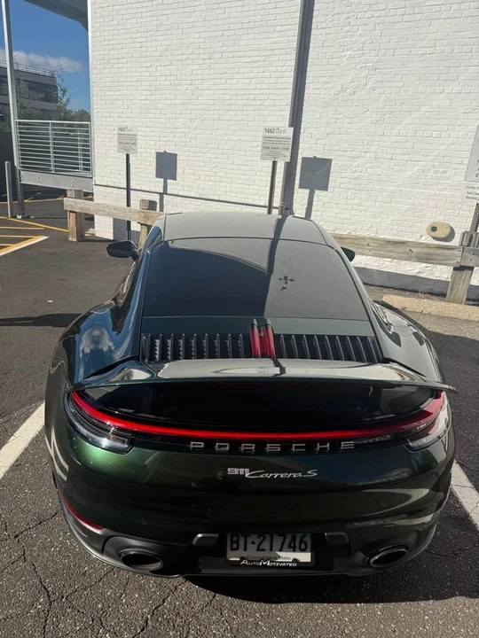 2022 Porsche 992 Carrera 4S - Image 3 of 4