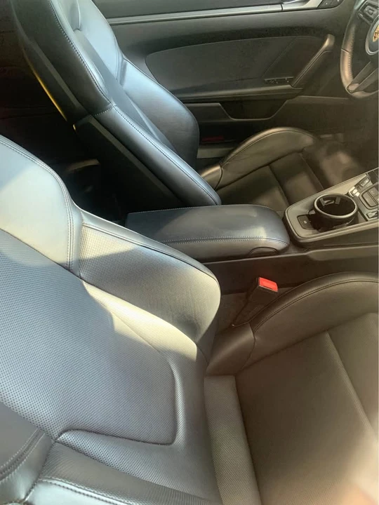 2022 Porsche 992 Carrera 4S - Image 8 of 9