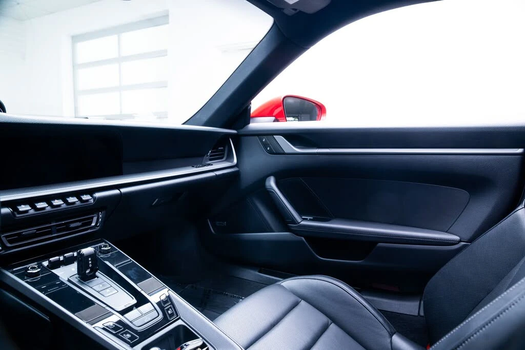 2022 Porsche 992 Carrera 4S - Image 11 of 25