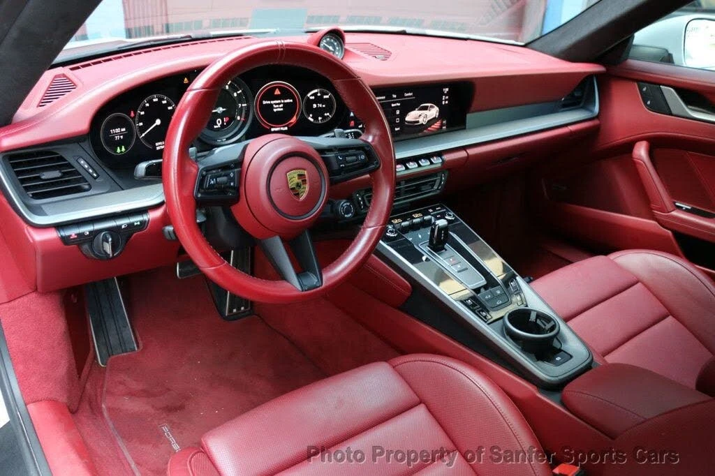 2022 Porsche 992 Carrera 4S - Image 18 of 31