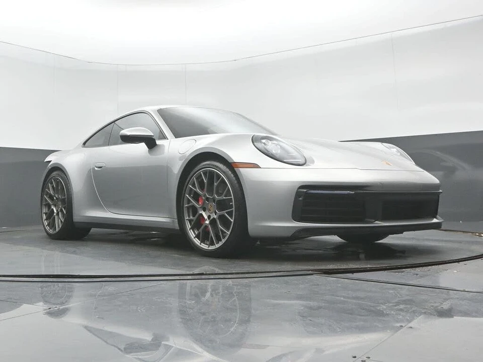2022 Porsche 992 Carrera 4S - Image 28 of 31