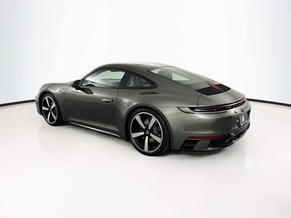 2022 Porsche 992 Carrera 4S - Image 7 of 20