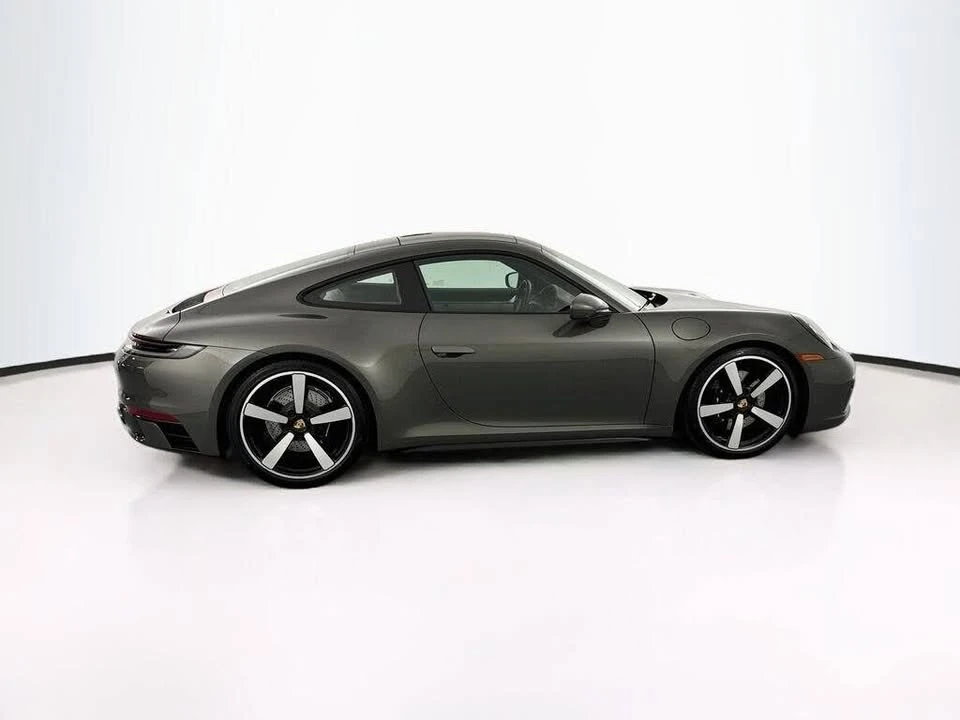 2022 Porsche 992 Carrera 4S - Image 4 of 20