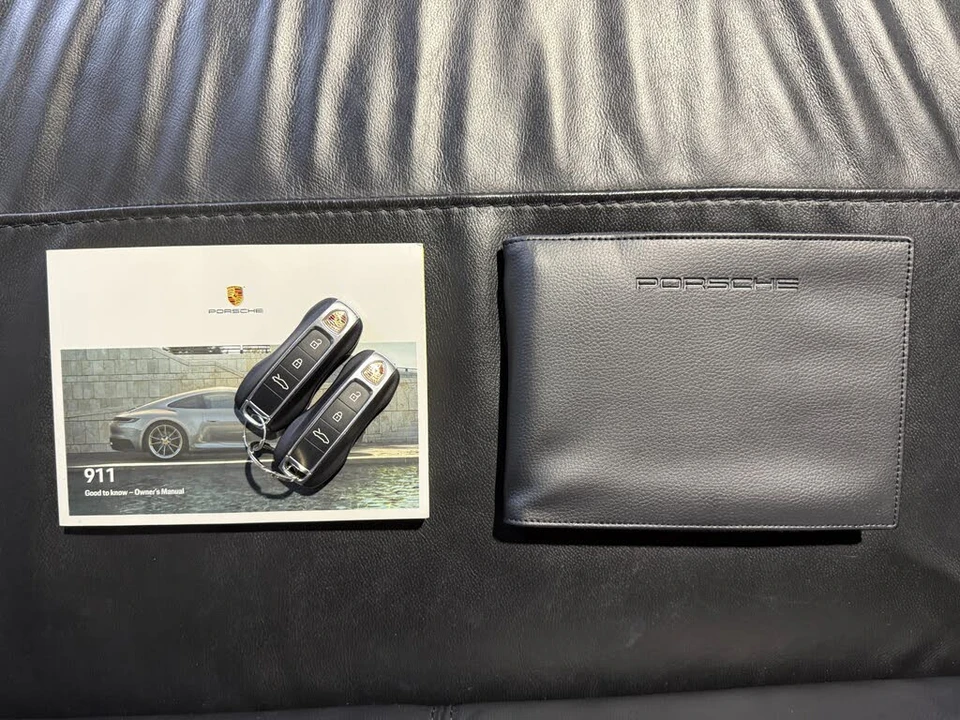 2022 Porsche 992 Carrera 4S - Image 20 of 31