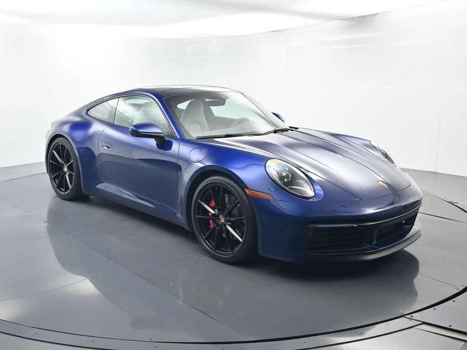 2022 Porsche 992 Carrera 4S - Image 17 of 31