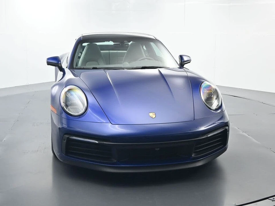 2022 Porsche 992 Carrera 4S - Image 18 of 31