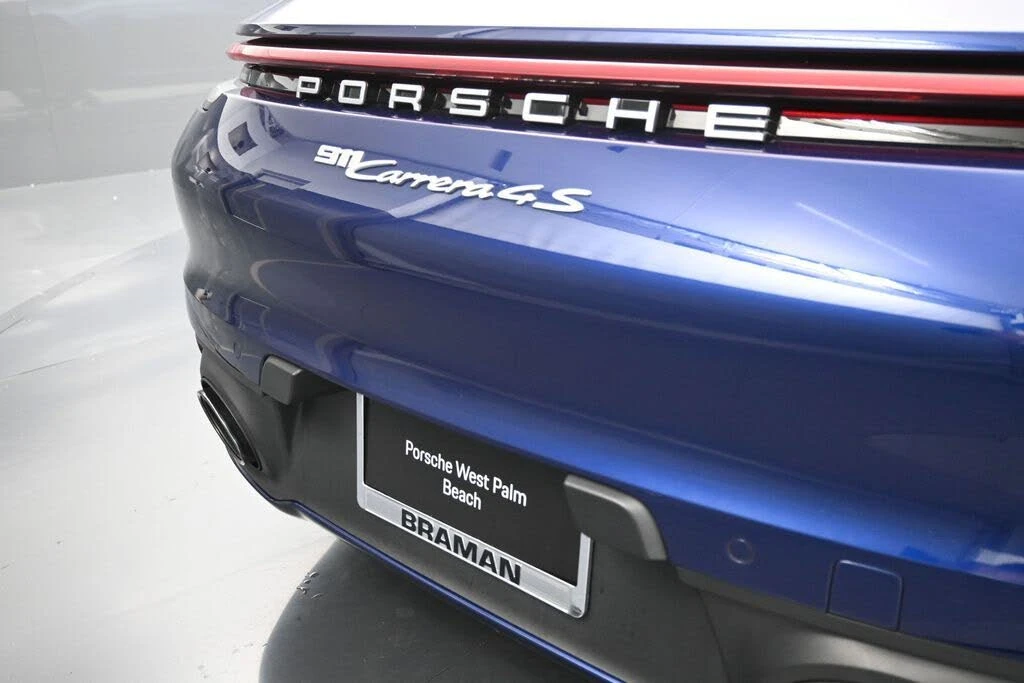 2022 Porsche 992 Carrera 4S - Image 28 of 31