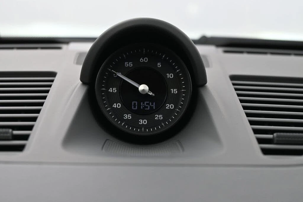 2022 Porsche 992 Carrera 4S - Image 11 of 31